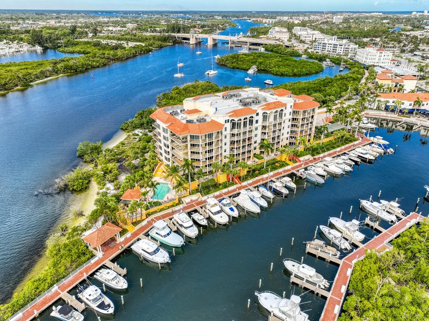 Slip 3 at the Jupiter Yacht Club Marina is a prime opportunity - photo 27