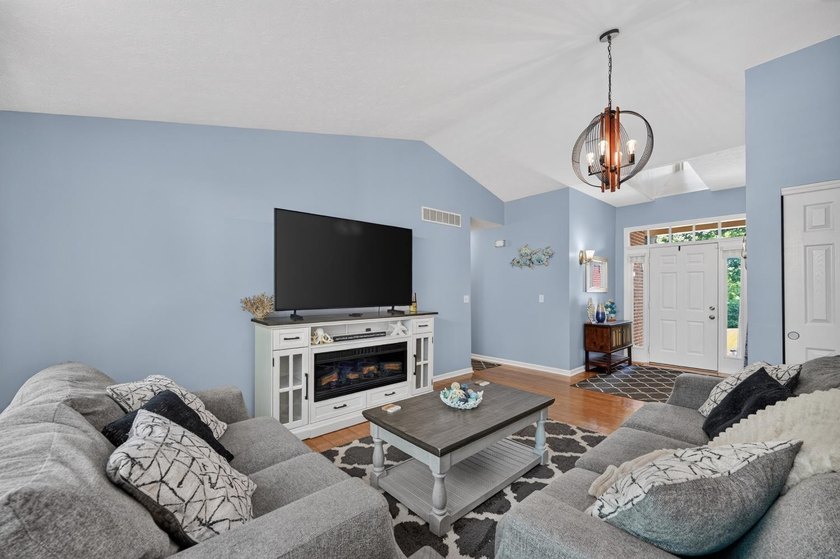 This 3-bedroom ranch offers a spacious, functional layout with a - photo 7