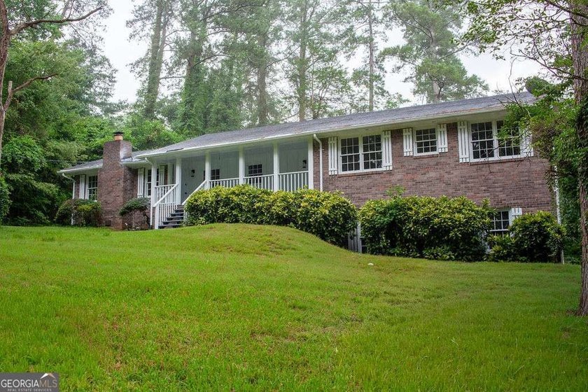 2016 Gibraltar Way, Conyers, GA - **beautifully renovated from - photo 3