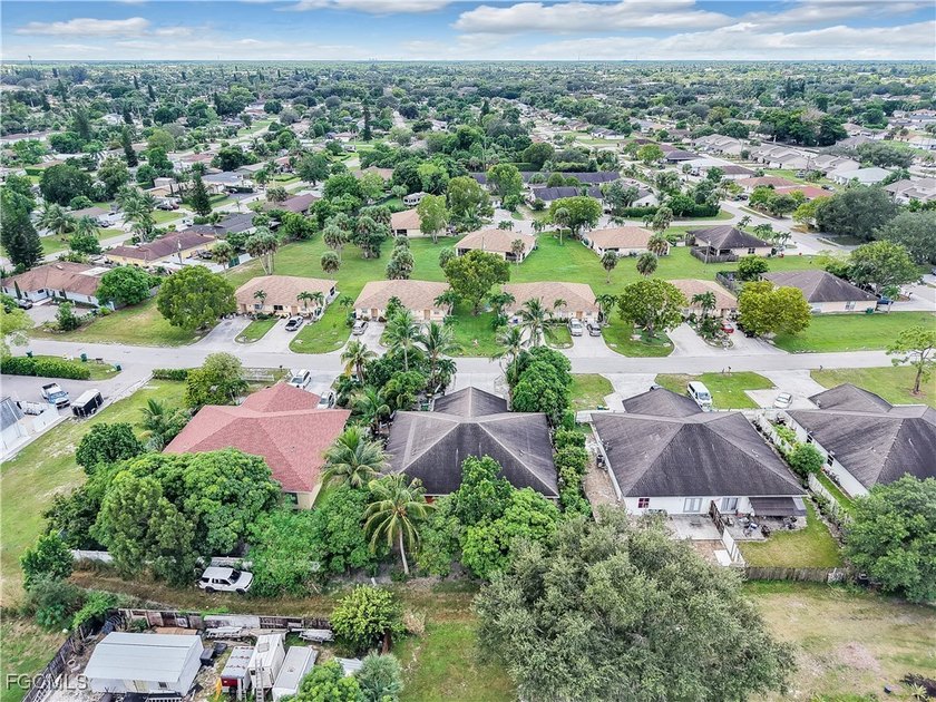 Welcome to 4639 19th Place - a rarely available duplex offering - photo 6