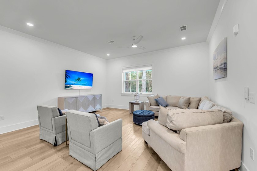 Welcome to your Dream Home in Indigo Hall! Experience modern - photo 7