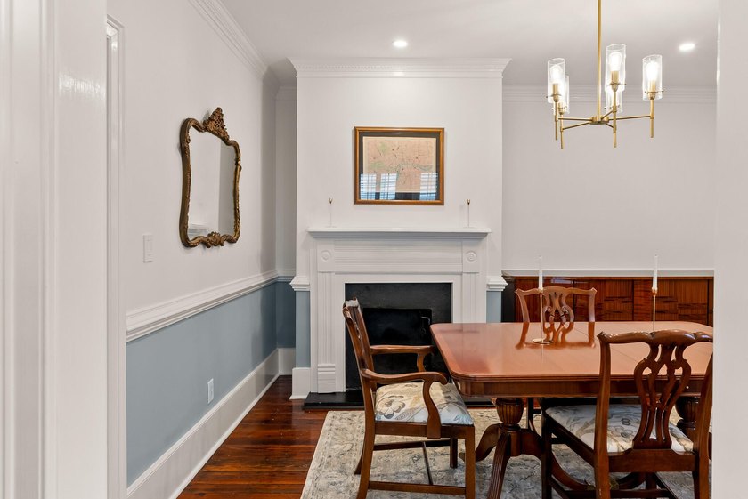 This 1890s Charleston single, steeped in history and character - photo 8