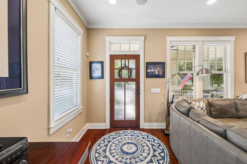 Welcome to an exceptional opportunity to own a beautifully - photo 8