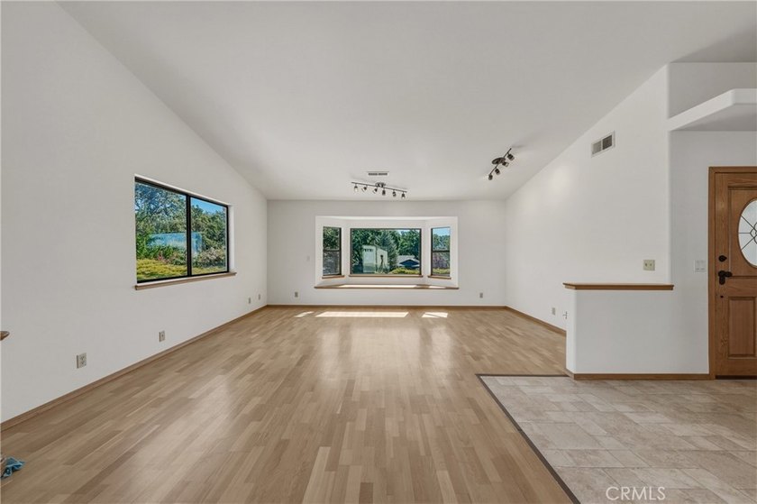 Move in ready North Lakeport home on over an acre in one of the - photo 10