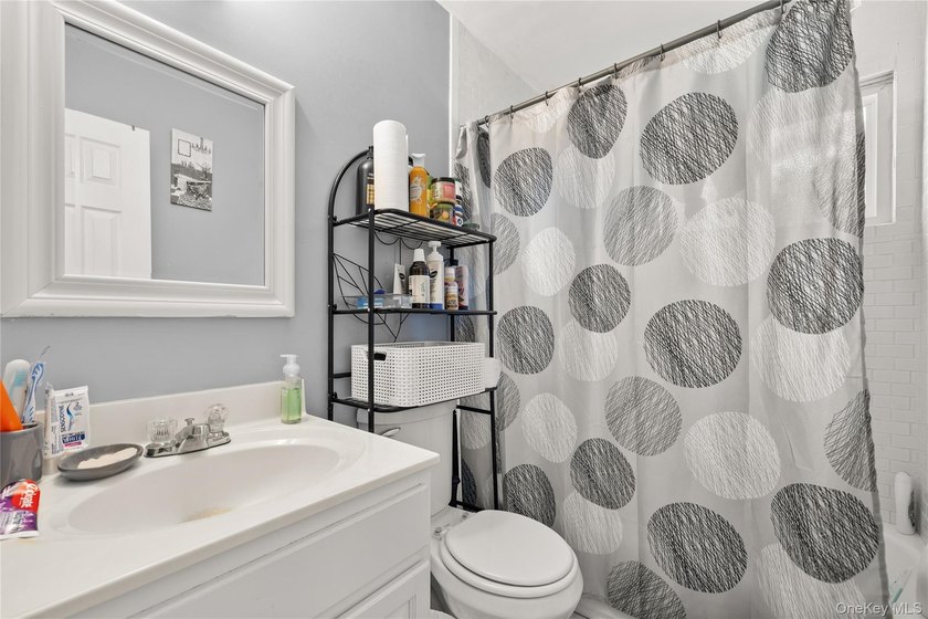 Don't miss this opportunity to own a well-maintained 3-Bedroom - photo 10