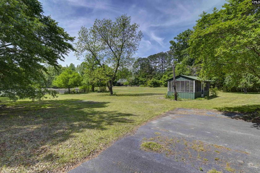 +/-21.83 acres with approximately 575 feet of road frontage on - photo 15