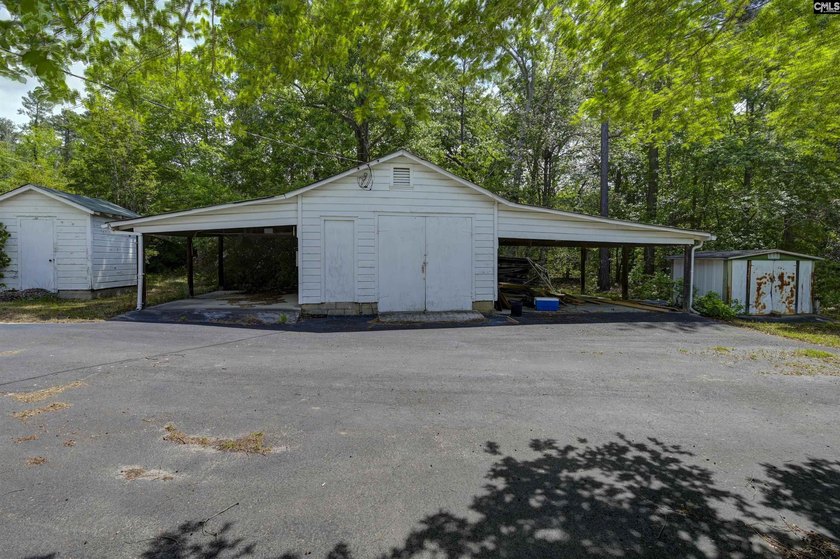 +/-21.83 acres with approximately 575 feet of road frontage on - photo 19