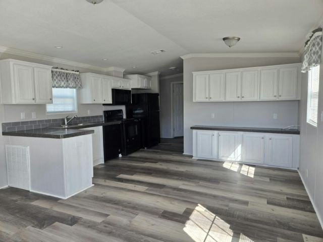 Right now, you could own a 2024 model 1 bed/1 bath, 576 sq. ft - photo 2