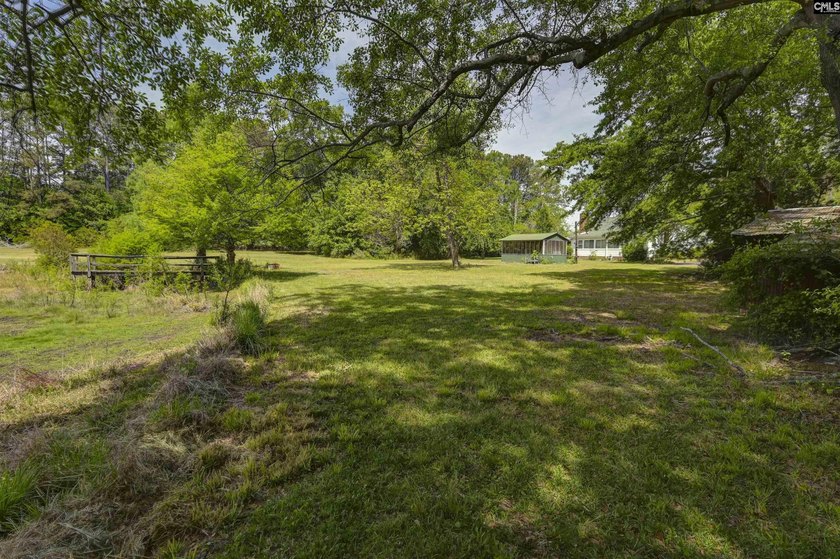 +/-21.83 acres with approximately 575 feet of road frontage on - photo 29