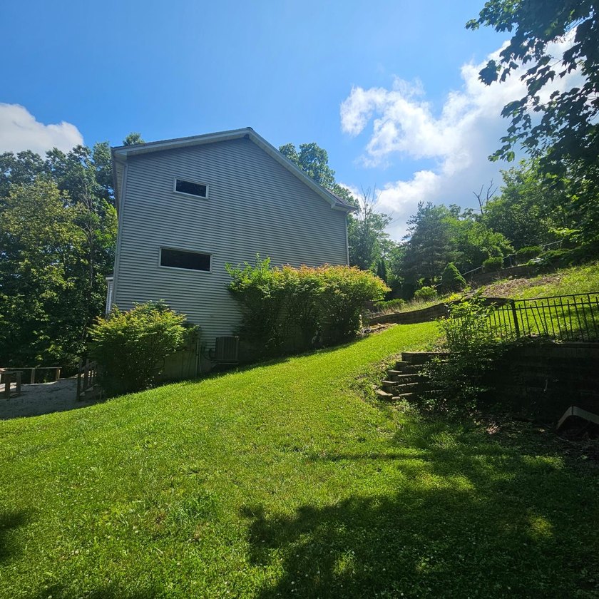 Looking for a spacious 4 bedroom 3.5 bathroom home with a full - photo 7