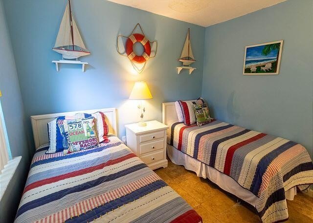 ***CASSINE GARDENS*** A GREAT BUY IN A GREAT LOCATION! THIS - photo 14