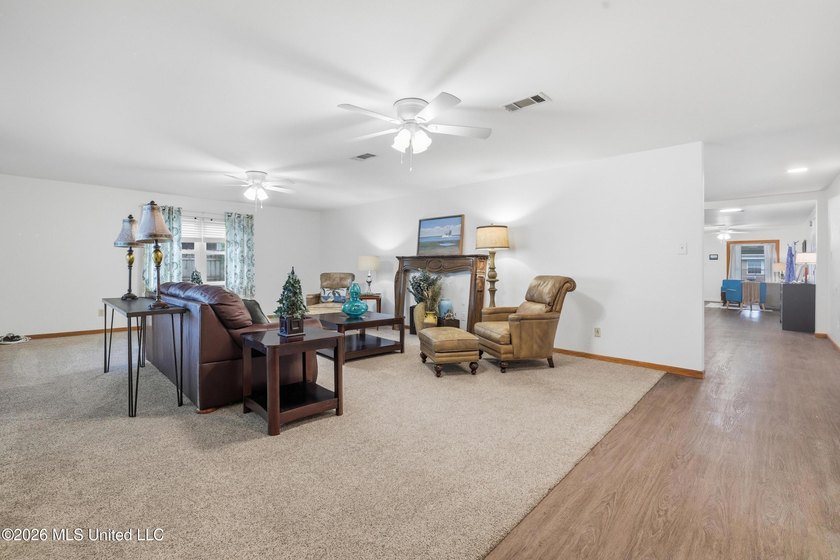 Welcome home to this surprisingly spacious 4 bedroom, 2 bath - photo 32