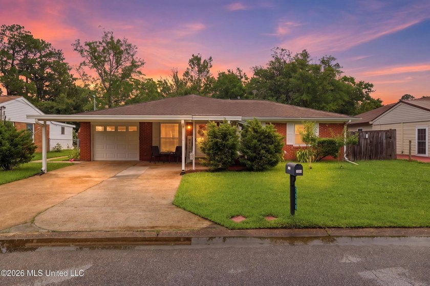 Welcome home to this surprisingly spacious 4 bedroom, 2 bath - photo 37