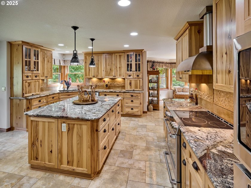Desirable Multi-Generational Living at Its Finest! This unique - photo 15