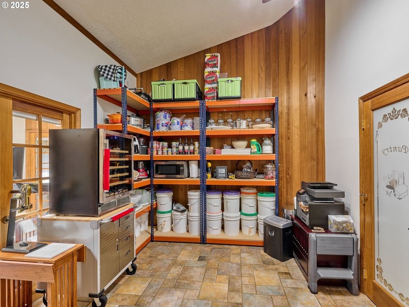 Desirable Multi-Generational Living at Its Finest! This unique - photo 26