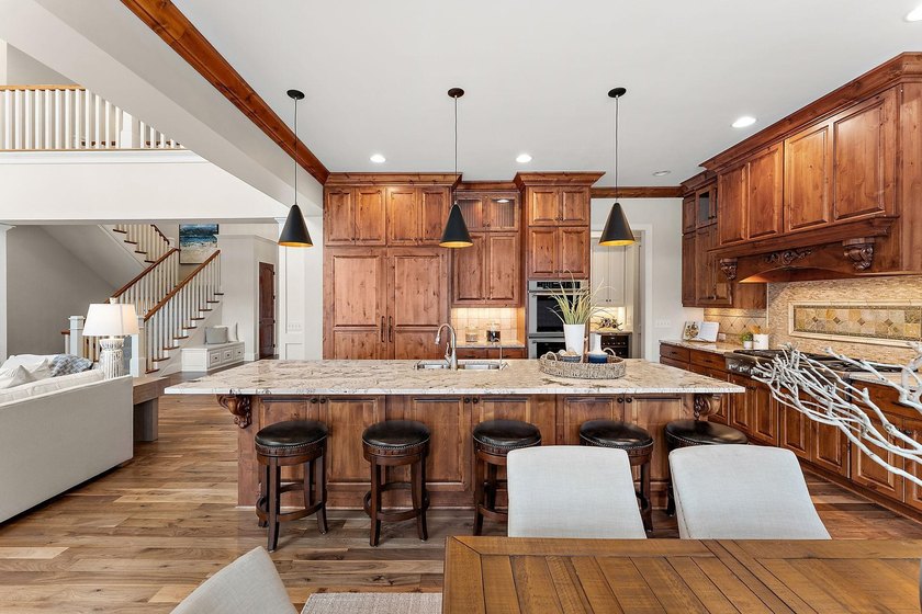 Experience the pinnacle of lakeside luxury with this - photo 34