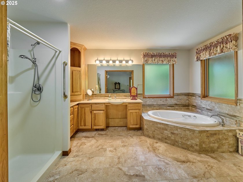 Desirable Multi-Generational Living at Its Finest! This unique - photo 35