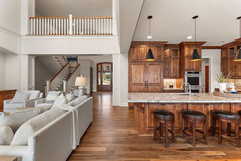 Experience the pinnacle of lakeside luxury with this - photo 38