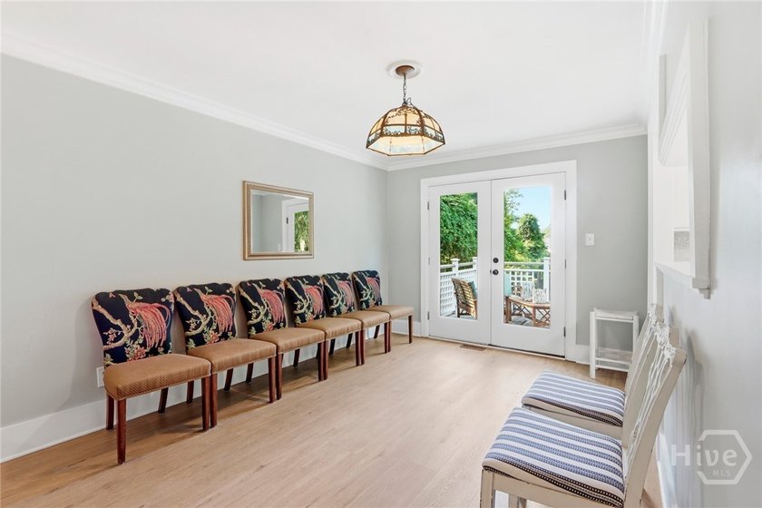Wake up in your own slice of heaven every day at 1929 Walthour - photo 45