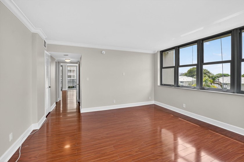 Best Value on the Beach! Rarely does a true beachfront residence - photo 19