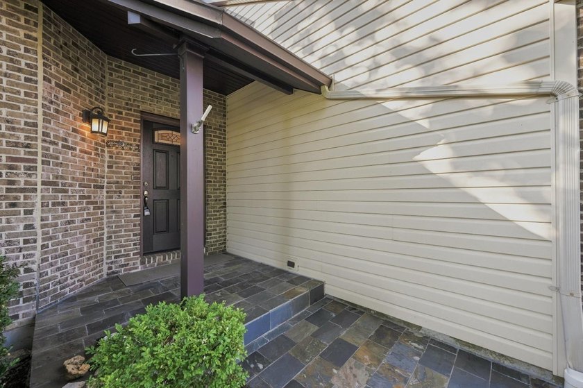 Welcome to 1345 RayLynn Dr. A meticulously maintained home - photo 3