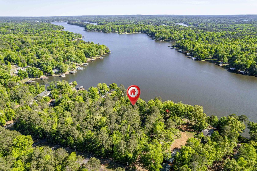 Welcome to 116 Sunfish Trail in Eatonton. This A-frame sits on - photo 35