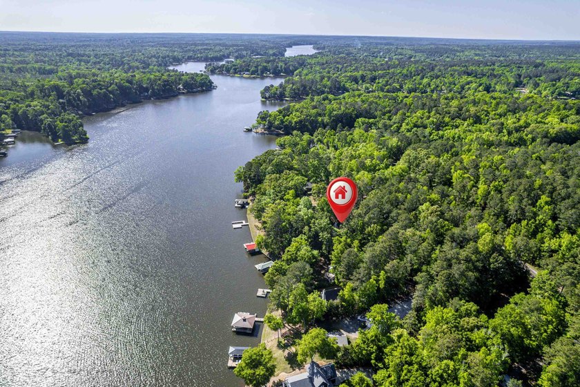 Welcome to 116 Sunfish Trail in Eatonton. This A-frame sits on - photo 38