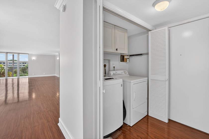 Best Value on the Beach! Rarely does a true beachfront residence - photo 38