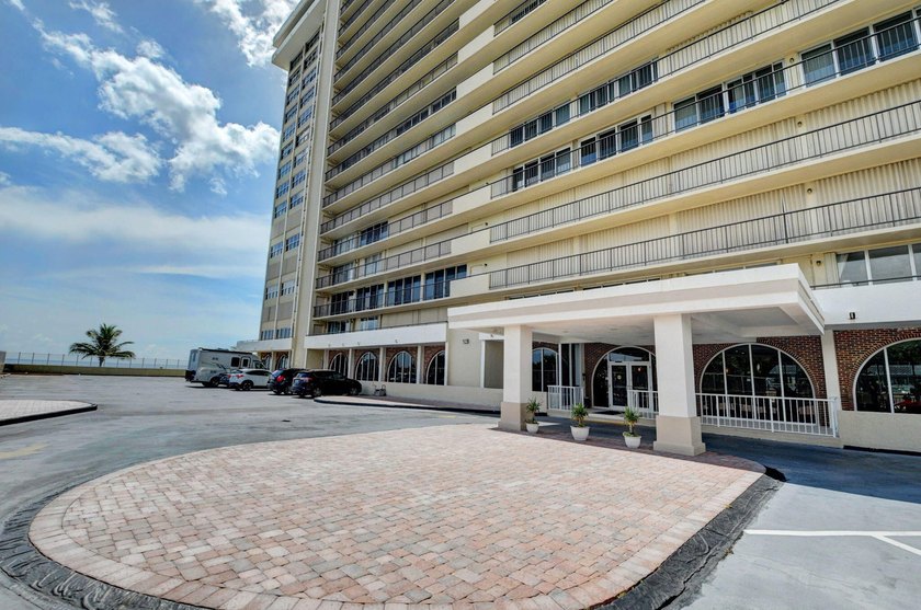 Best Value on the Beach! Rarely does a true beachfront residence - photo 44