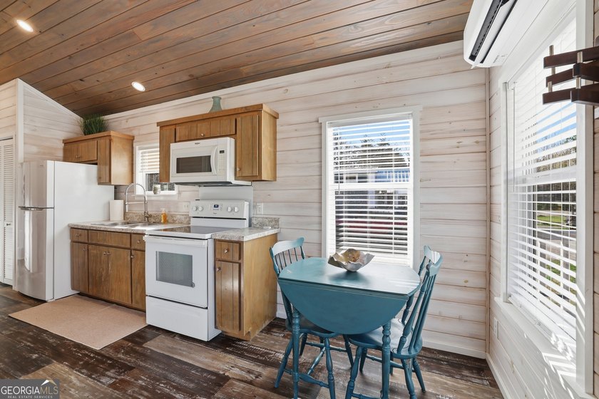 Recently reduced to $99,900! This price adjustment reflects the - photo 8
