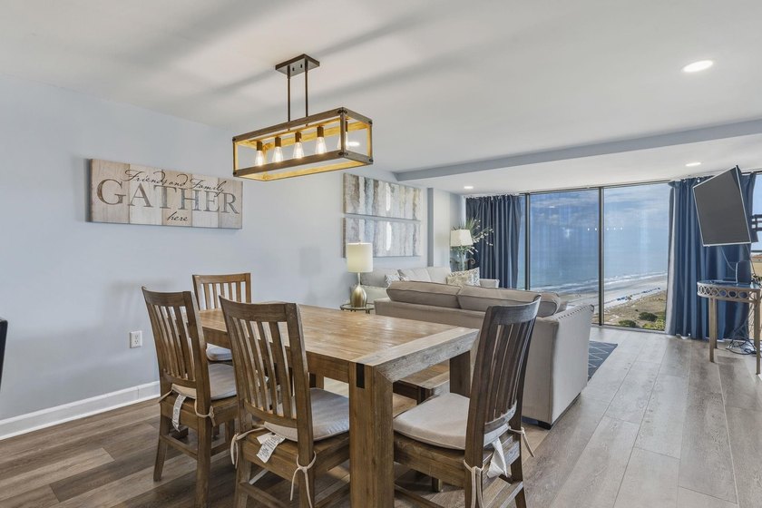 Fully furnished, high-floor oceanfront three-bedroom - photo 7