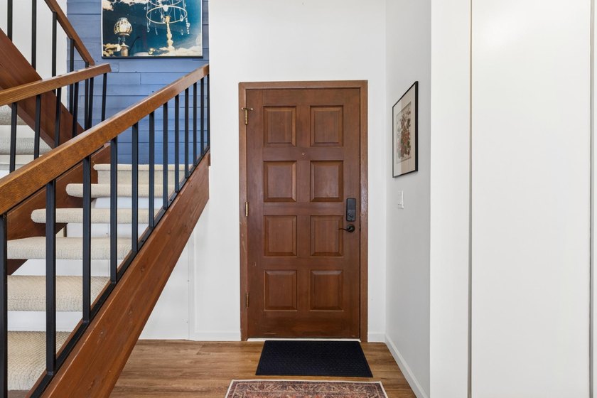 This is the one! Thoughtfully updated and beautifully maintained - photo 5