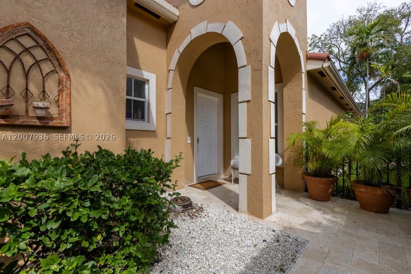 Beautiful one story home in Heron Bay COMPLETELY RENOVATED with - photo 10