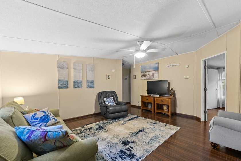 Your Gateway to James Island Living! Located less than 2 miles - photo 5