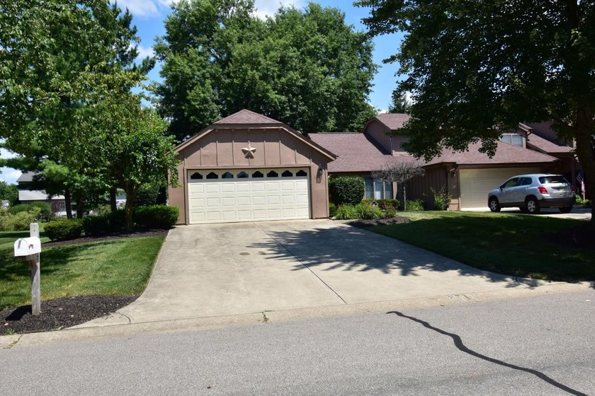 Welcome to Easy Living! This beautiful 2-bedroom, 2-bath - photo 6