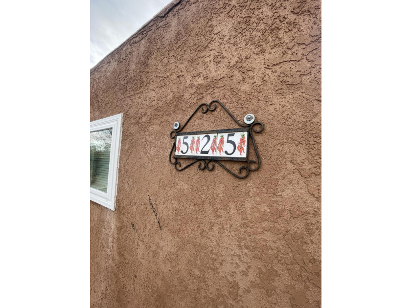 Building, Roof and Property are all in good condition.*** PLEASE - photo 3