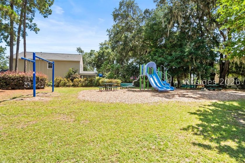 Welcome to 1 Toxaway Lane, where modern comfort meets Lowcountry - photo 38