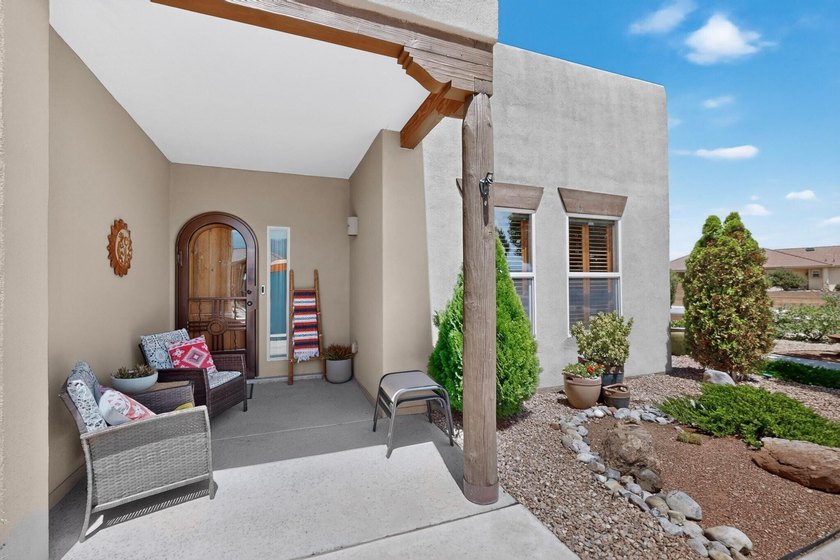 Welcome to this beautifully maintained home, ideally situated on - photo 3
