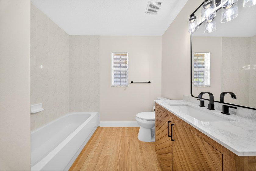 BACK ON MARKET DUE TO PREVIOUS BUYER UNABLE TO OBTAIN FINANCING - photo 25
