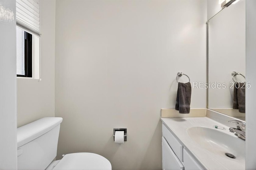 Excellent opportunity for both personal enjoyment and rental - photo 8