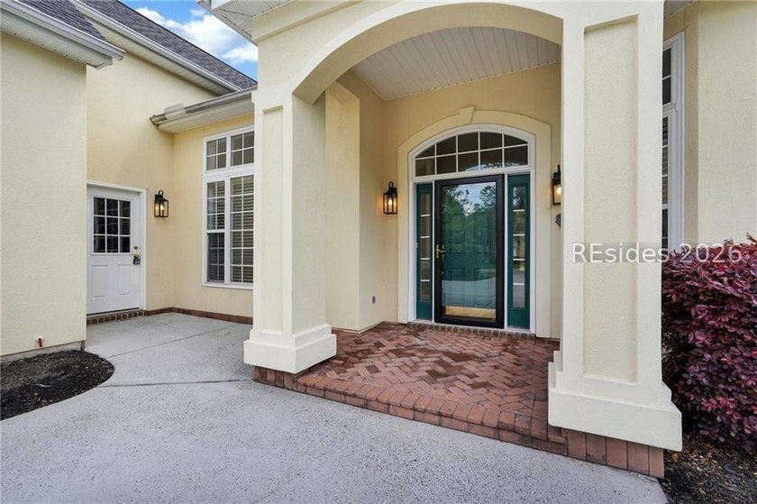 Experience the pinnacle of Lowcountry elegance in this stunning - photo 5