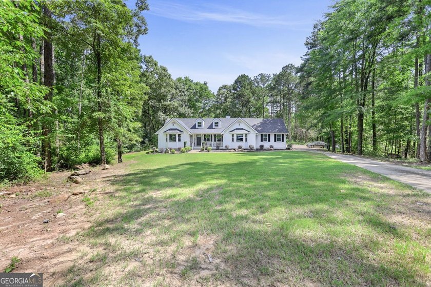 Welcome to your own private retreat, where peaceful country - photo 2