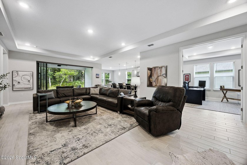 Welcome to 117 Chinquapin Drive in the prestigious gated - photo 15