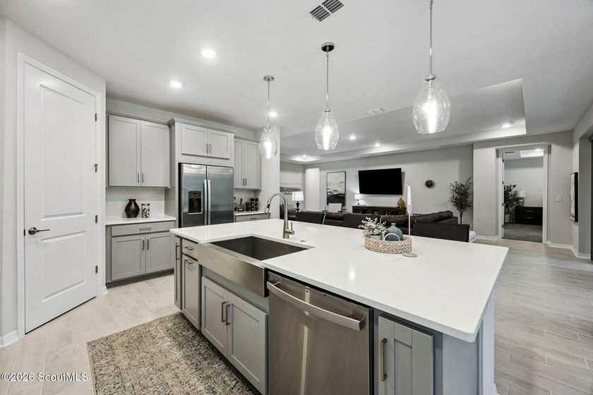 Welcome to 117 Chinquapin Drive in the prestigious gated - photo 23