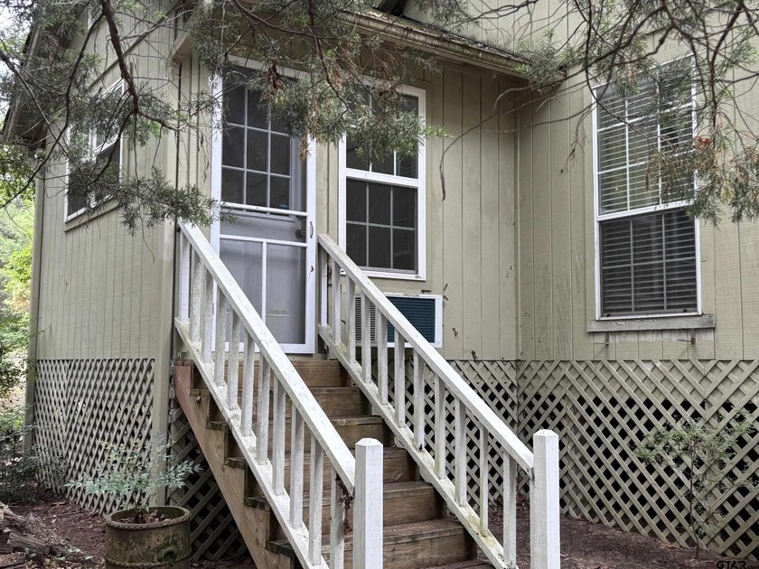 Come experience this beautiful and cozy two-bedroom, two-bath - photo 10