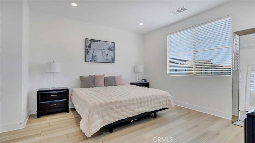 Experience modern living in the Mariposa neighborhood of Rancho - photo 17