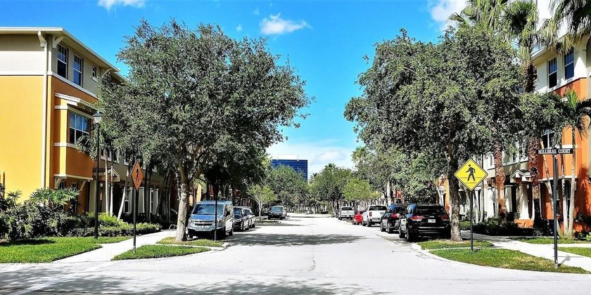Tenant Occupied through April 2027. Great investment property - photo 2