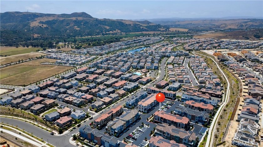 Experience modern living in the Mariposa neighborhood of Rancho - photo 25