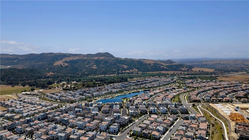 Experience modern living in the Mariposa neighborhood of Rancho - photo 27