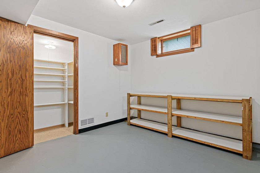 First time on the market! Lovingly maintained by the original - photo 23